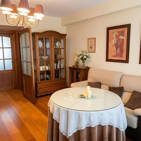 Casa Amplia En 8 Pax Urbanizacion Copos Cerca De Pistas *