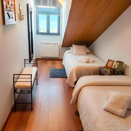 Casa Amplia En 8 Pax Urbanizacion Copos Cerca De Pistas * Sierra Nevada