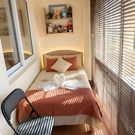 Casa Amplia En 8 Pax Urbanizacion Copos Cerca De Pistas Sierra Nevada